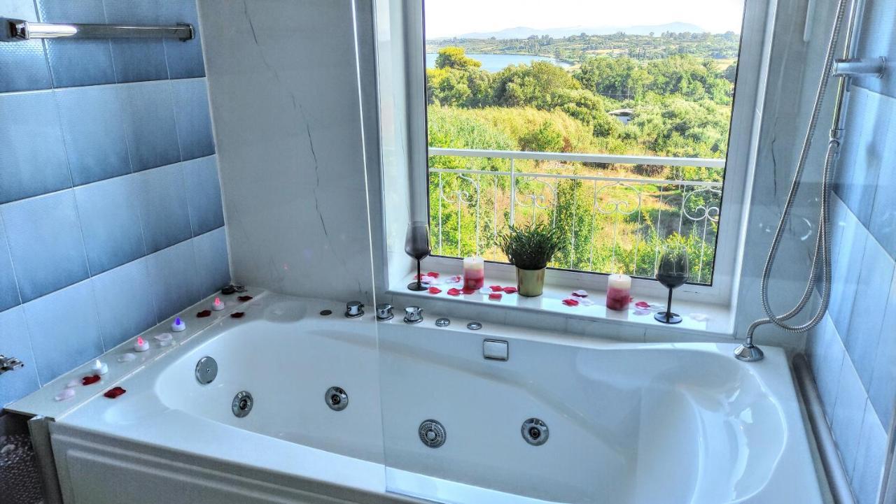 The Elysian At Nicopolis Jacuzzi Leilighet Nikopolis Eksteriør bilde